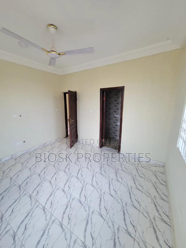 2bdrm Apartment in Biosk Properties, Amrahia for rent · Photo 4