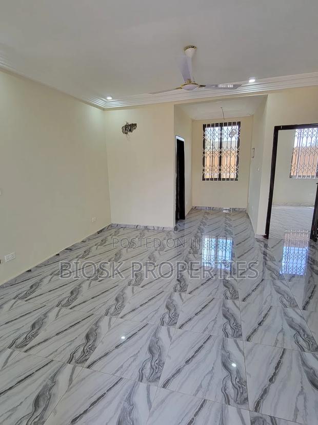 2bdrm Apartment in Biosk Properties, Amrahia for rent · Photo 6