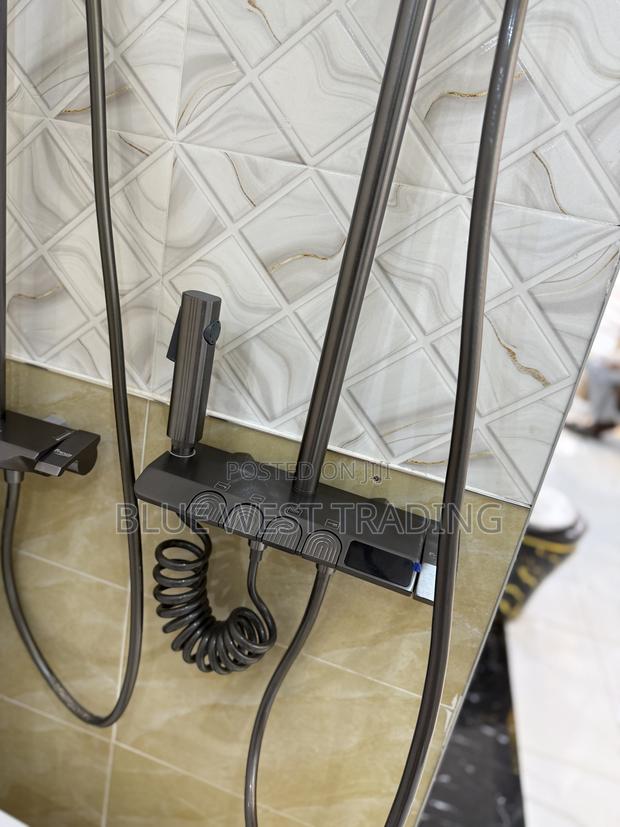 Frencia 4in1 Led Shower _ Master Bedroom Shower · Photo 4