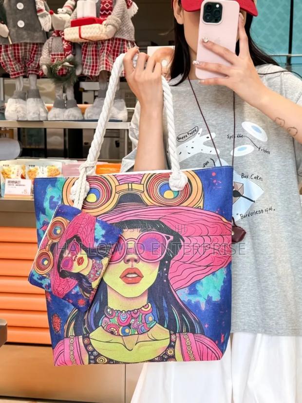 Large Capacity Double-Sided Pattern Canvas Tote Bag · Photo 4