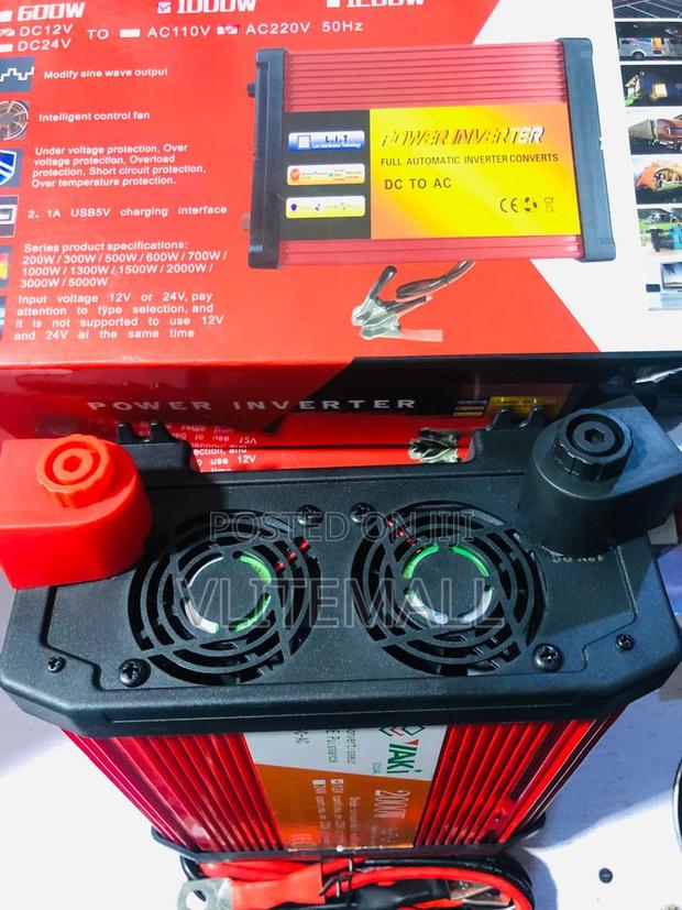 Dc12v to Ac220v Power Inverter 2000w · Photo 3
