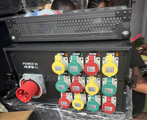 12channel Power Supplyer and Sequencer · Photo 1