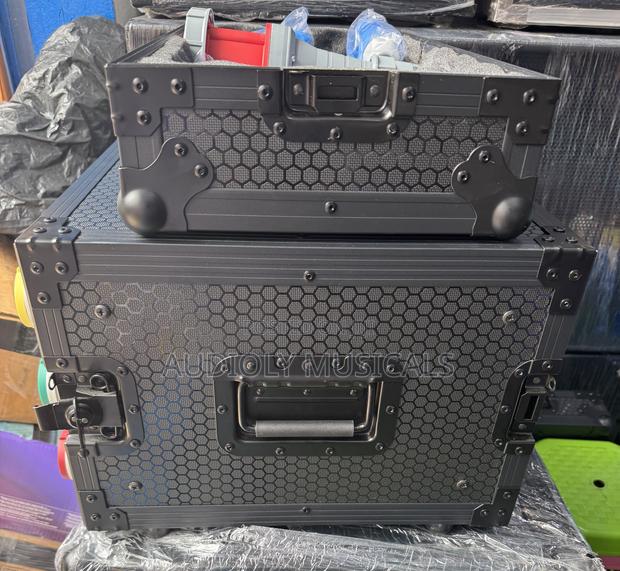 12channel Power Supplyer and Sequencer · Photo 4