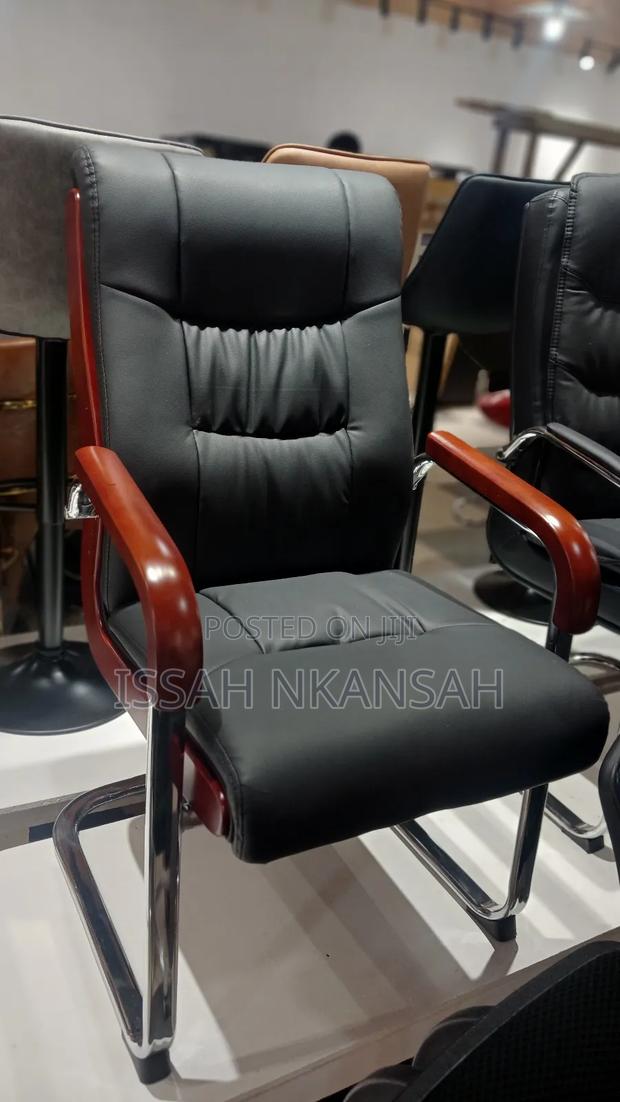 Office Chair · Photo 2