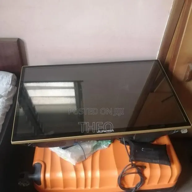 Amcon 32 Inch TV Used · Photo 1