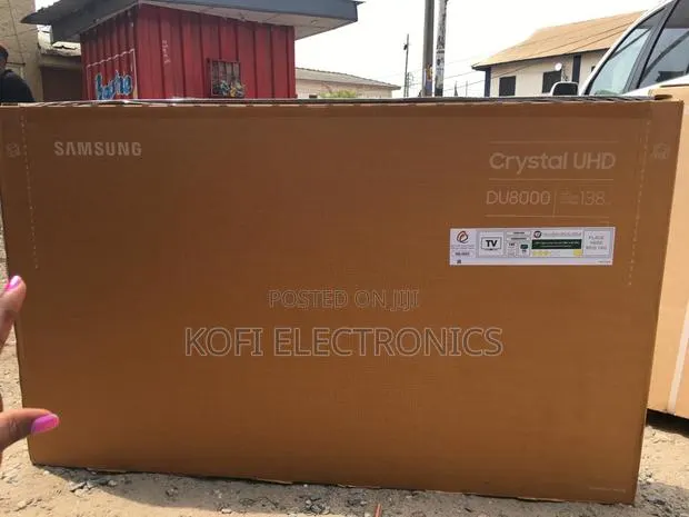 Samsung Crystal Uhd 55” Smart Tv With HDR Support · Photo 1