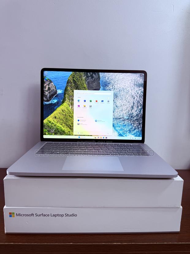 Laptop Microsoft Surface Laptop Studio 16GB Intel Core i7 SSD 512GB · Photo 3