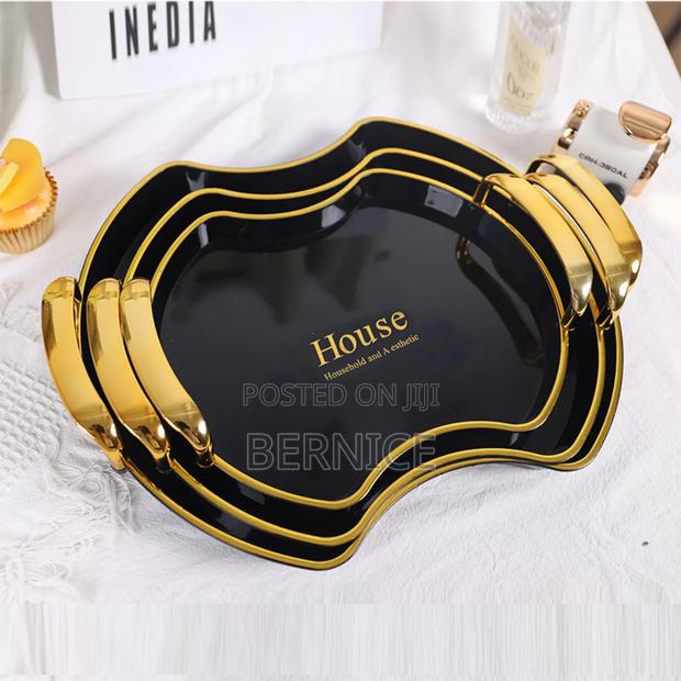 Elegant Multi-purpose Serving Tray · Photo 7