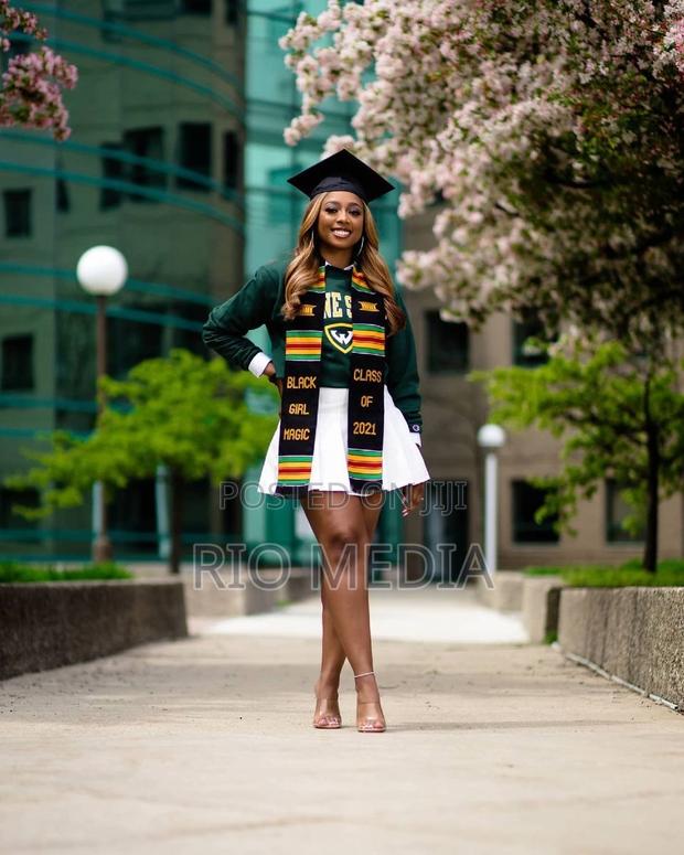 Graduation Photoshoot · Photo 2
