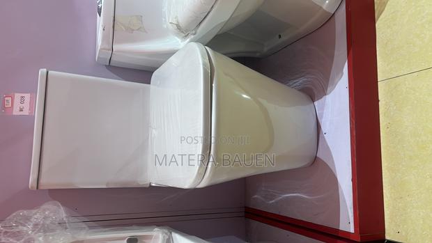 Water Closet,Toilet Bowl, Slim Tank, Dual Flash · Photo 2