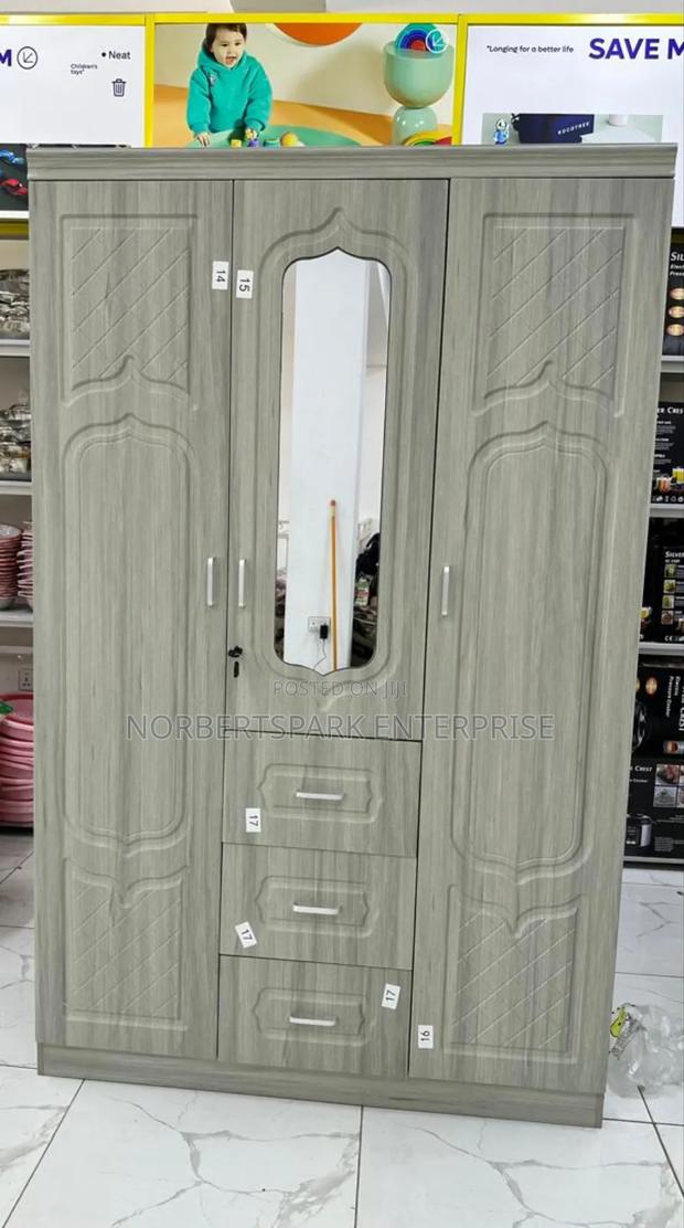 Wardrobe(G2-03-5081) · Photo 1