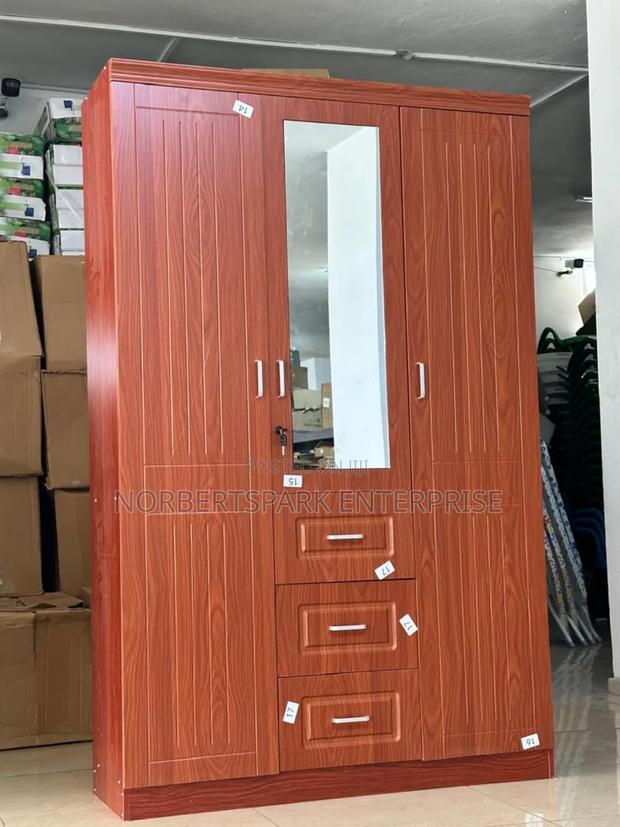 Wardrobe(G3-03-815) · Photo 1