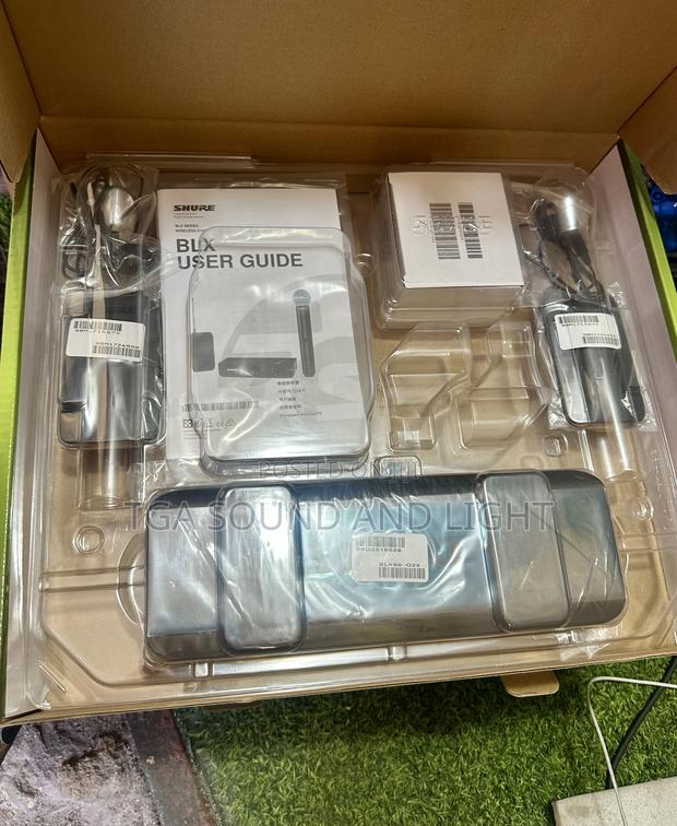 Shure Blx188/Cvl Uhf Wireless Lapel Microphone Set · Photo 1