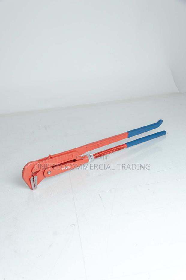 Bent Nose Pipe Wrench · Photo 2