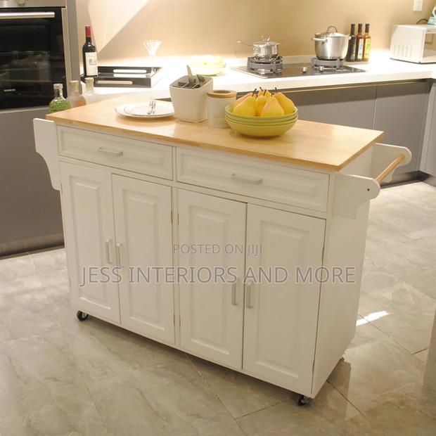 Mobile Kitchen Island · Photo 1