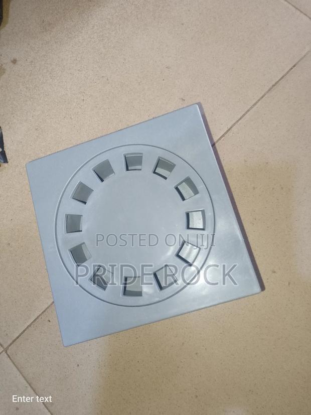 Plastic Floor Drain 4*3*2, White and Grey · Photo 4