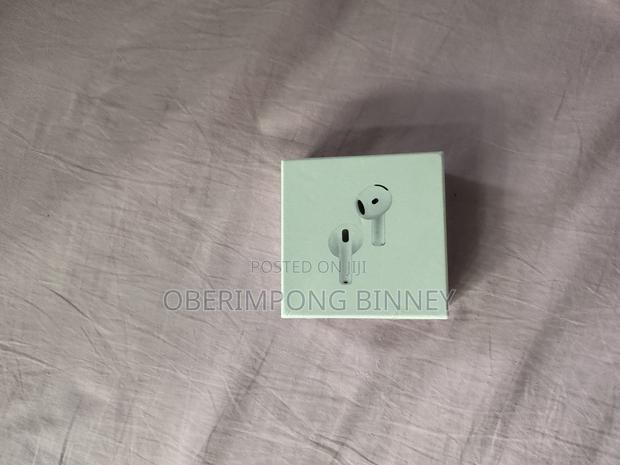 Bluetooth Air Pods · Photo 2