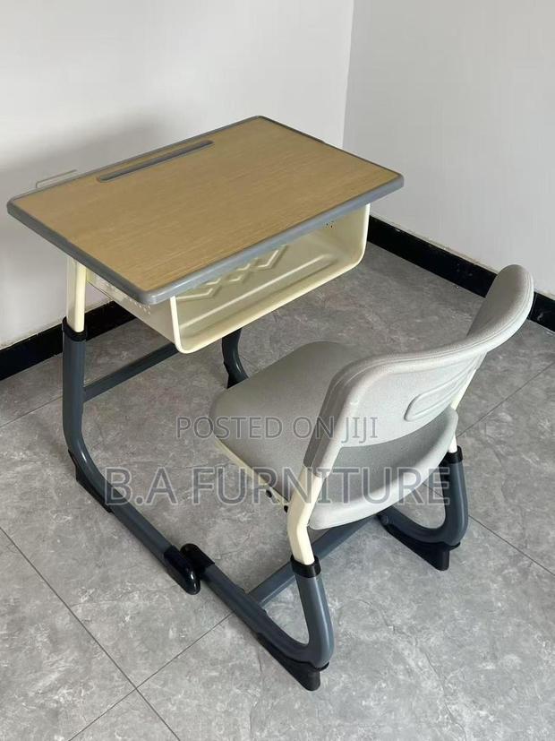 Study Table and Chair · Photo 2