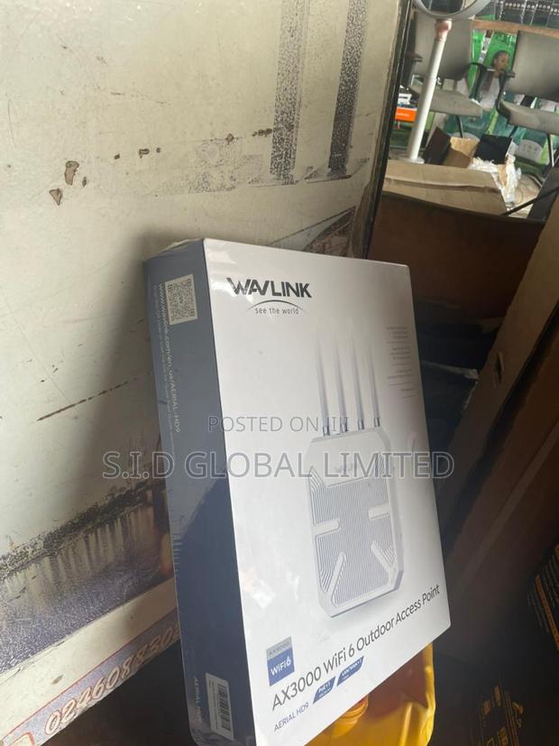 Flexible Use Wavlink Wifi 6 Outdoor Access Point · Photo 1