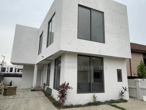 4bdrm House in Luxelooks Properties, East Legon for rent · Photo 1