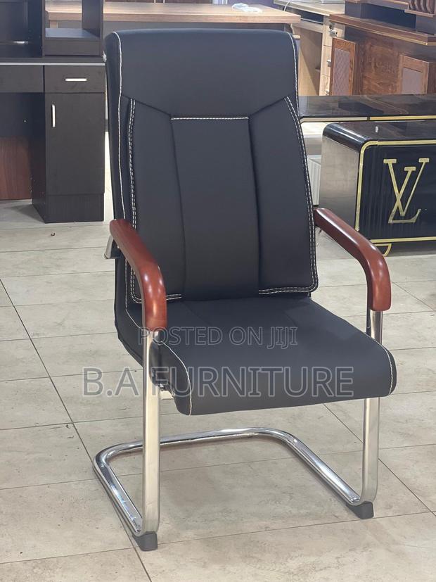 Visitors/ Pastors/ Conference Chair With Wooden Handles · Photo 1