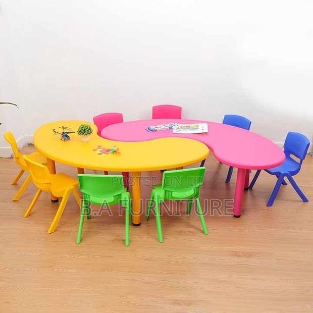 Kids Learning Table— Semi Circle · Photo 2