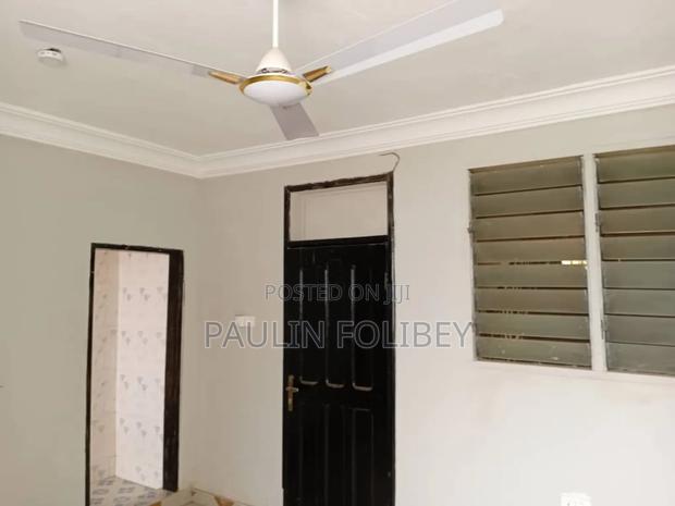 6bdrm Duplex in Dg Property, Pokuase for rent · Photo 8