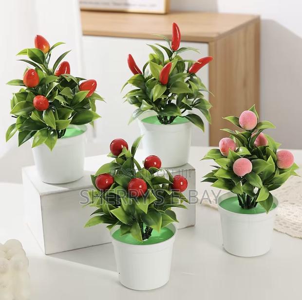 Artificial Plants · Photo 5