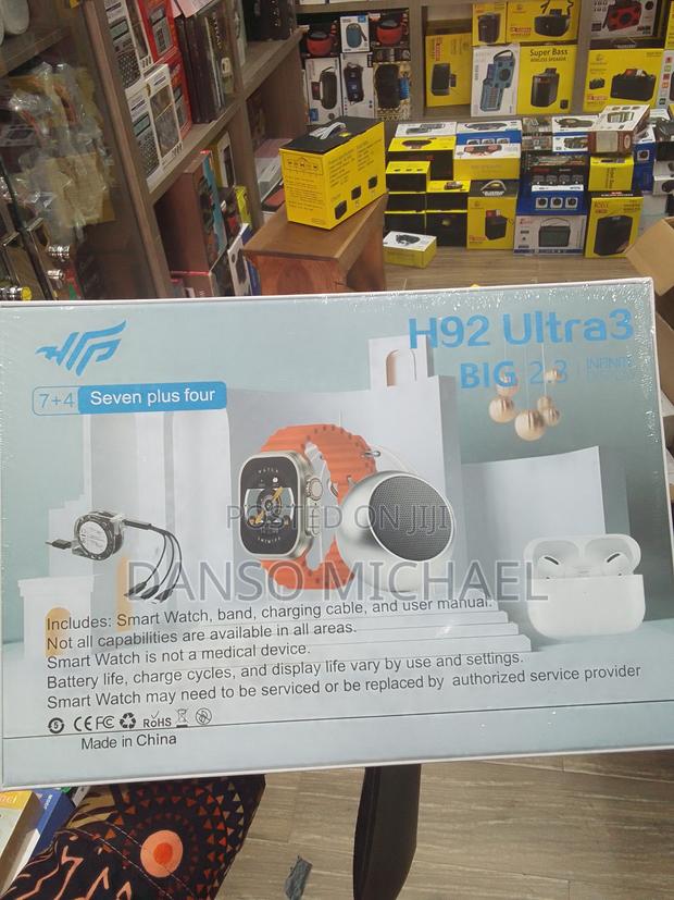 H92 Ultra 3 Big 2.3 Smart Watch, Including Airpod Pro 6, Mini Bluetoot · Photo 2