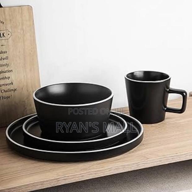 20 Pieces Dinner Set · Photo 1