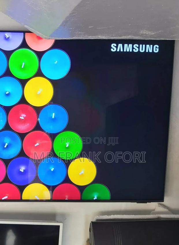 Samsung 50inches Smart · Photo 1