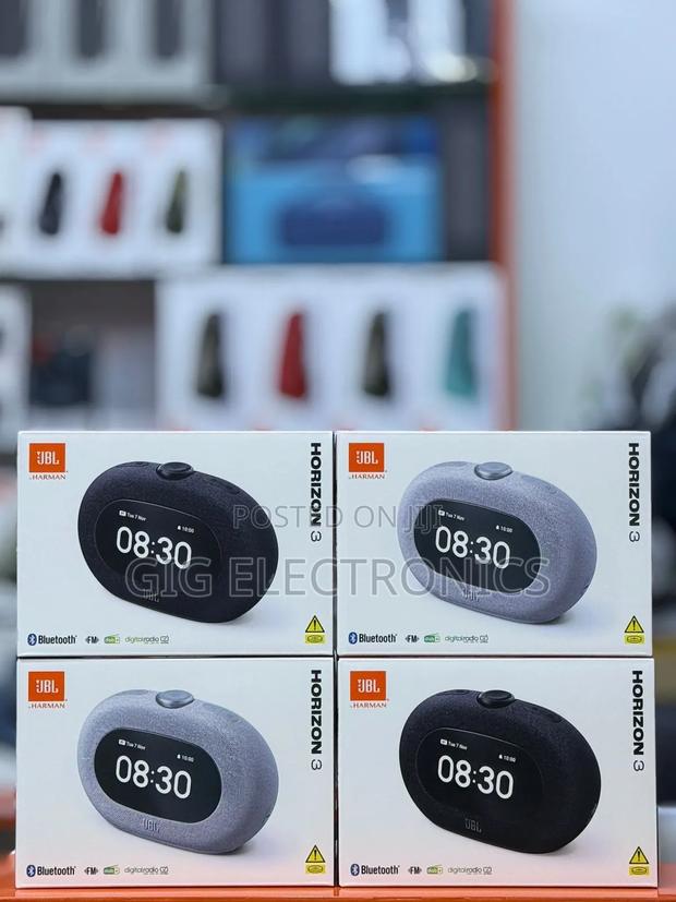 JBL Horizon 3 Bluetooth Clock Radio Speaker · Photo 1