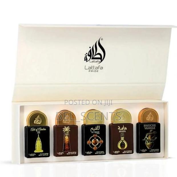 Lattafa 5 in 1 Gift Set. Unisex · Photo 1