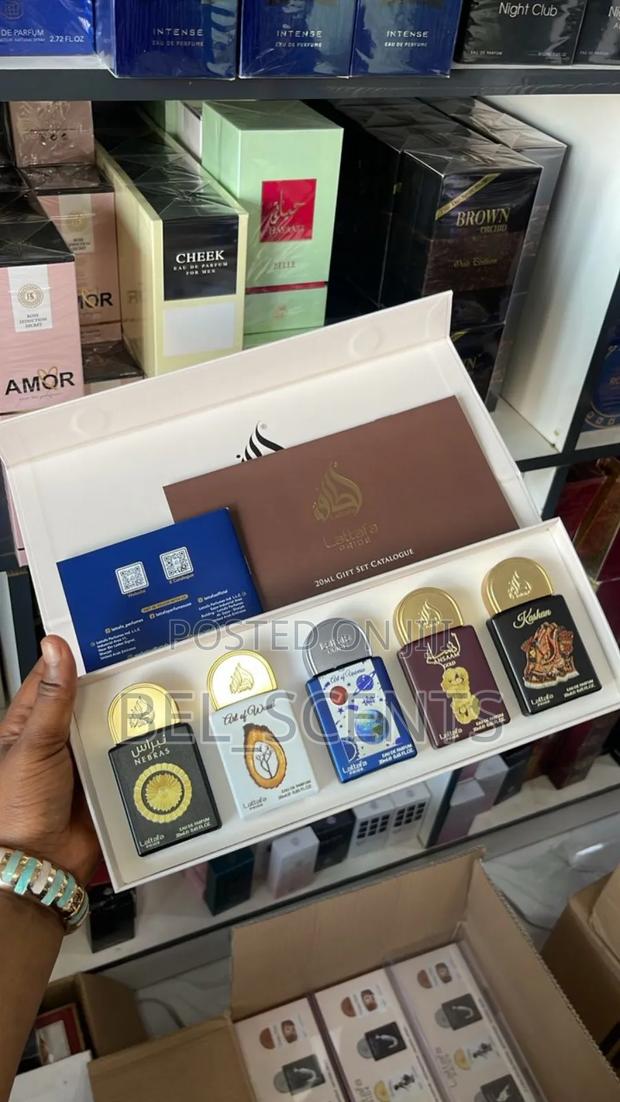 Lattafa Gift Set for Men and Women · Photo 1