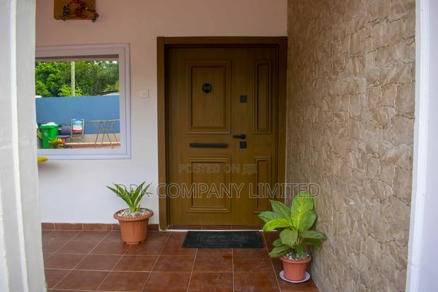 2bdrm Short Stay Property (Airbnb ) · Photo 6