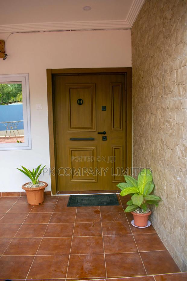 2bdrm Short Stay Property (Airbnb ) · Photo 7