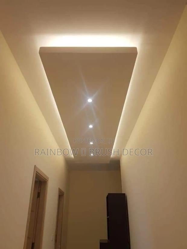 Top Finish Ceiling Work · Photo 3