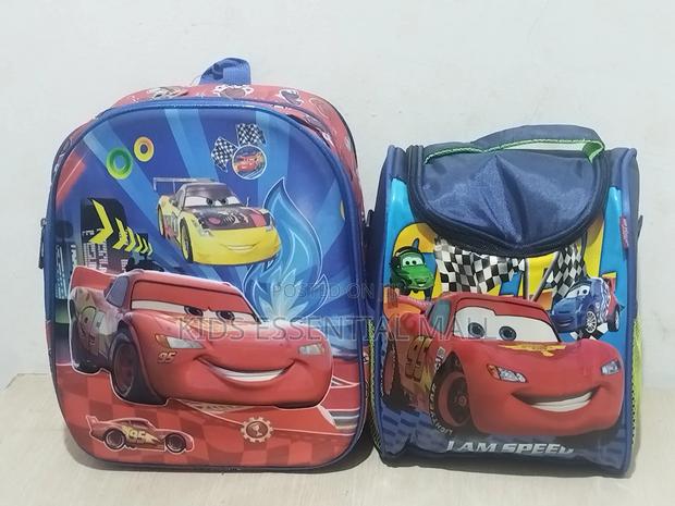 Lunch Bag And School Bag · Photo 1