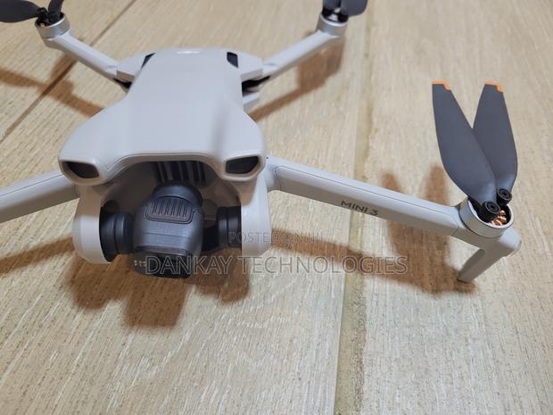 Dji Mini 3 Drone With Rc-N1 Remote · Photo 2
