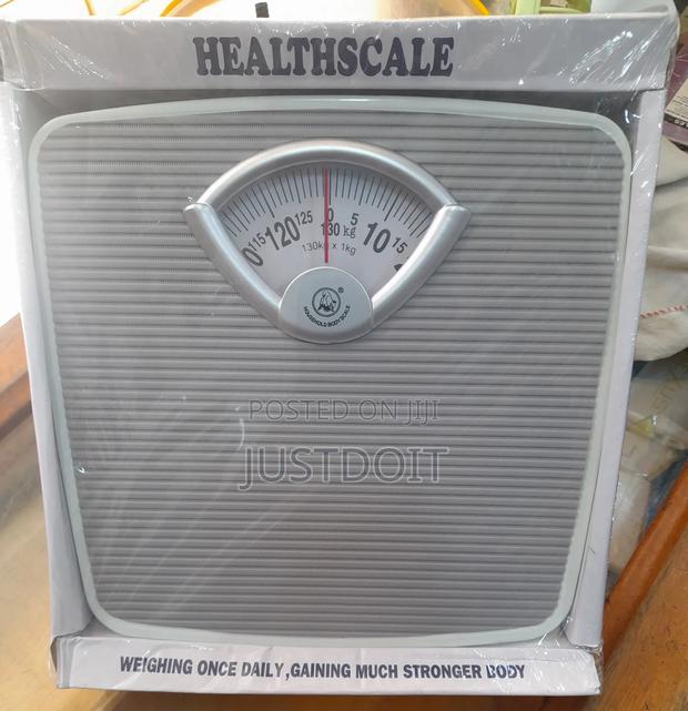 Analog Personal Weighing / Bathroom Scale · Photo 1