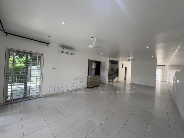 4bdrm House in Charclem Ventures, Accra Metropolitan for rent · Photo 4