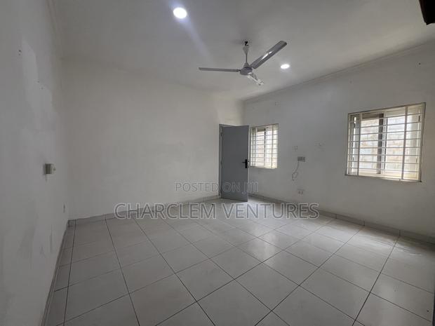 4bdrm House in Charclem Ventures, Accra Metropolitan for rent · Photo 7