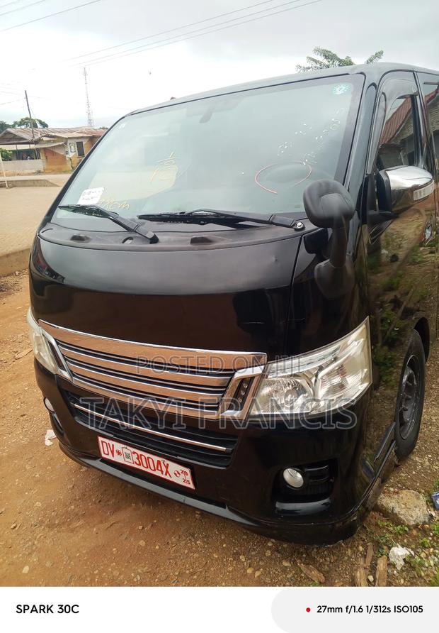 Nissan Caravan (Urvan) 2013 Black · Photo 5