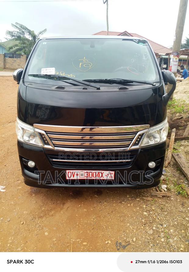 Nissan Caravan (Urvan) 2013 Black · Photo 1