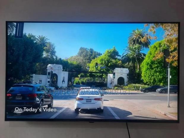 Samsung 55inches Smart · Photo 5