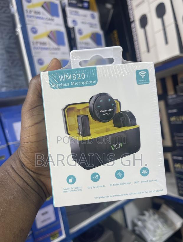 Maono Wm820 Wireless Microphone With Charging Case (2in1) · Photo 1
