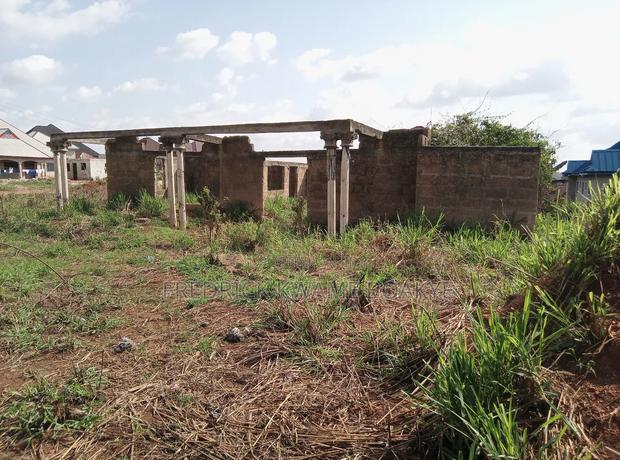 Plot of Land for Sale at Agric Akyeremade · Photo 2