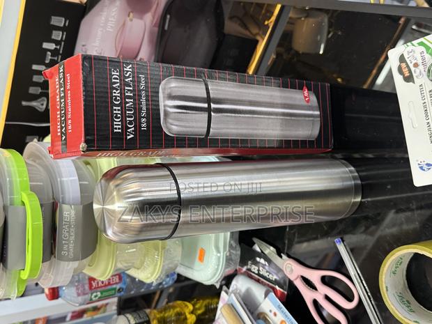 Stainless Vacuum Flask · Photo 3