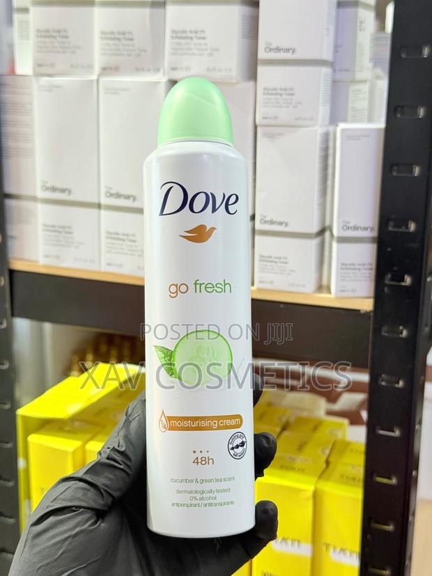 Dove Go Fresh Cucumber and Green Tea Deodorant Spray · Photo 1
