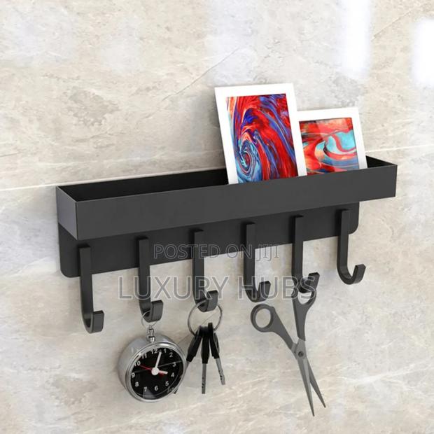 High Quality Wall Mount Key Holder With Tray · Photo 1